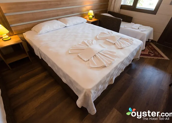 Sedir - Rooms, & 3*